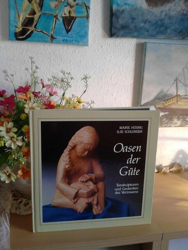 Oasen der güte tonskulpturen - oasen,